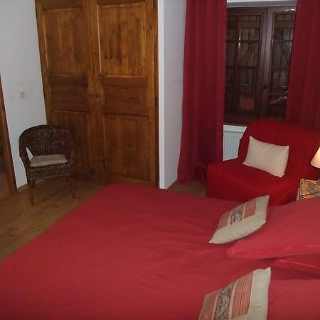 Le Domaine du Grand Cellier Chambres d'hôtes en Savoie Tournon-sur-Rhône Chambre photo