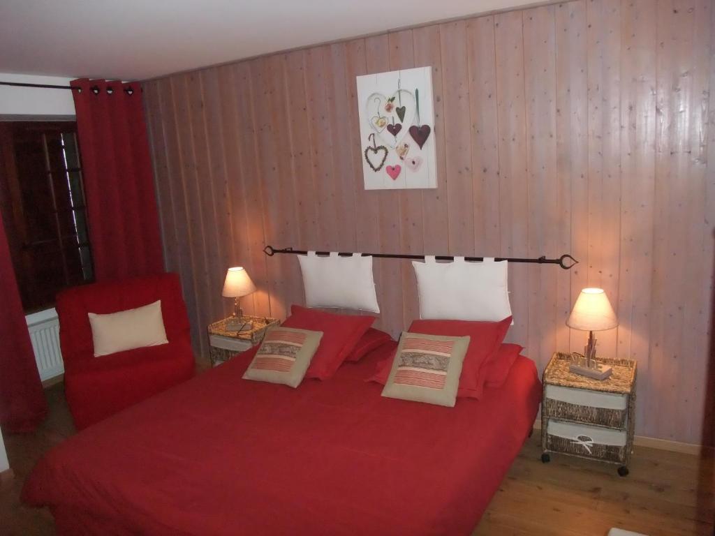 Le Domaine du Grand Cellier Chambres d'hôtes en Savoie Tournon-sur-Rhône Chambre photo
